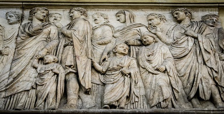 Ara Paci, Rome